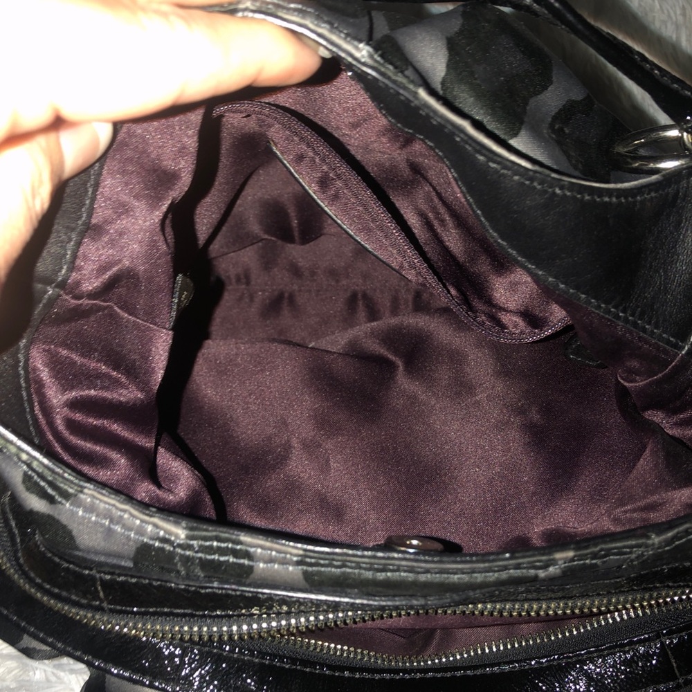 Coach - Picture 5 of 6